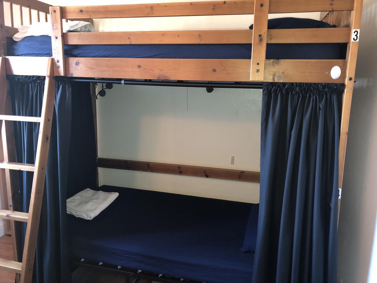 Sfo Crashpad Vandrehjem Daly City Eksteriør billede